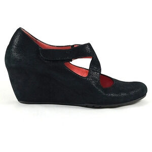 Pas de Rouge Black  Suede Wedge Cross Over Strap Pumps Size 37.5